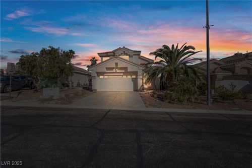 8758 Arawana Pl, Henderson, NV, 89074-7095 | Card Image