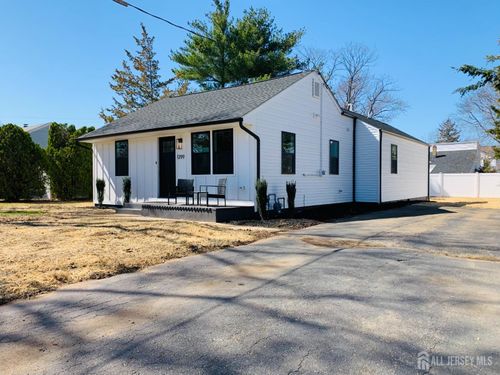 1299 Englishtown Rd, OLD BRIDGE, NJ, 08857-1549 | Card Image
