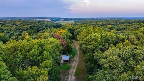145 Eagle Ridge Ln, Winfield, MO, 63389-2228 | Card Image