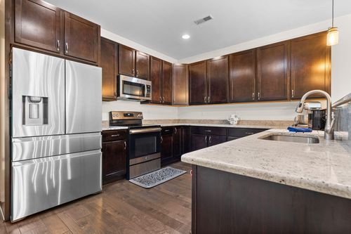 41-5541 Arbor Chase Dr, Ann Arbor, MI, 48103-3516 | Card Image