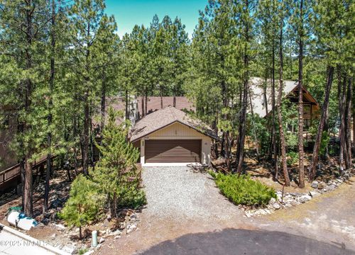 17760 S Maverick Cir, Munds Park, AZ, 86017-0121 | Card Image