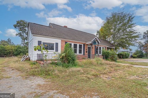 400 N Main St, swainsboro, GA, 30401-3534 | Card Image