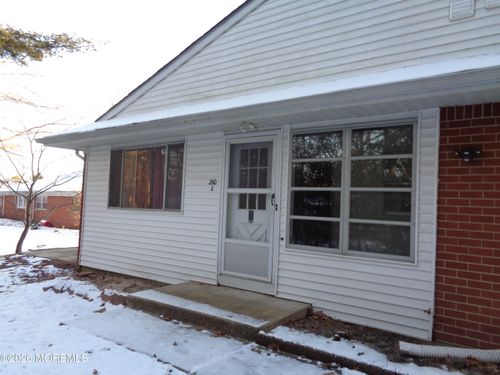 210 C Laurel Pl, Whiting, NJ, 08759-3074 | Card Image