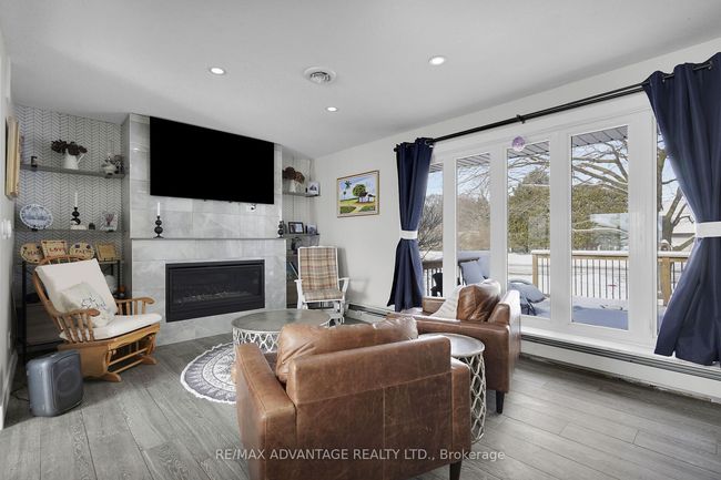 9755 Longwoods Rd, House other with 5 bedrooms, 3 bathrooms and 4 parking in London ON | Image 9