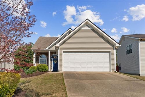 303 Providence Rd, Dallas, GA, 30157-7451 | Card Image