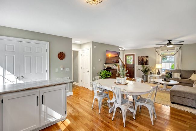 12010 W Camelia Ln, House other with 4 bedrooms, 3 bathrooms and null parking in Seneca SC | Image 11