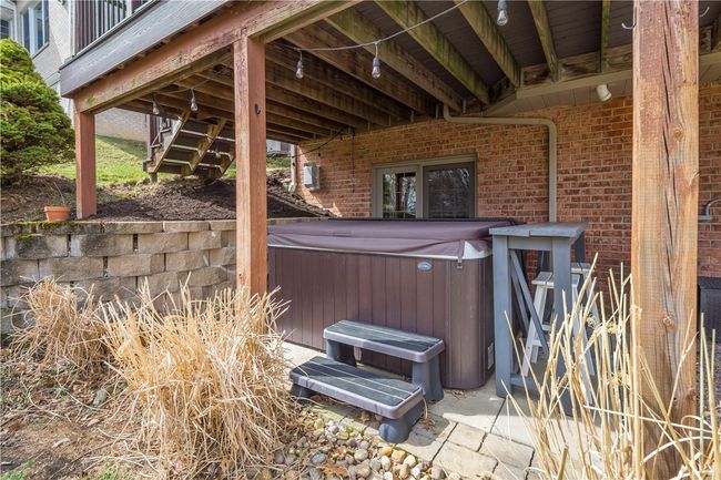 2021 Sterling Dr, House other with 4 bedrooms, 4 bathrooms and 3 parking in Mc Donald PA | Image 41