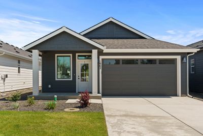 3823 E 27th Ave, Home with 3 bedrooms, 2 bathrooms and null parking in Spokane WA | Image 1