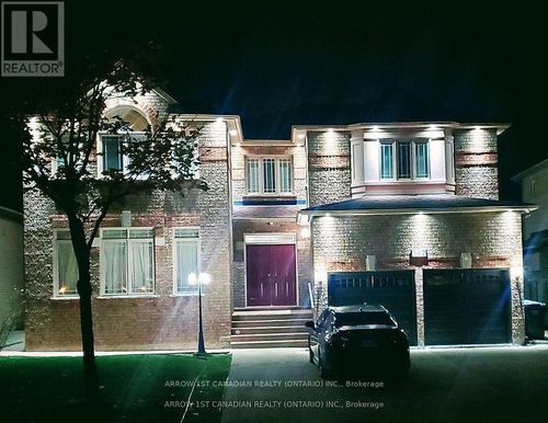 562 Feathergrass Crescent, Mississauga (Hurontario), ON, L4Z3Y5 | Card Image