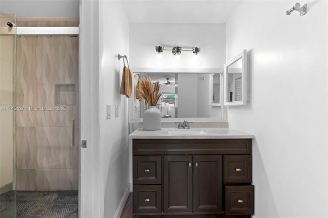 3005 - 3005 Nw 48 Th Ave, Townhouse with 3 bedrooms, 3 bathrooms and null parking in Coconut Creek FL | Image 13