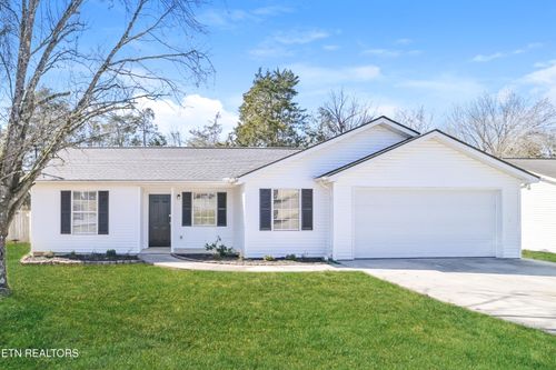 7819 Emory Chase Ln, Knoxville, TN, 37918-6148 | Card Image