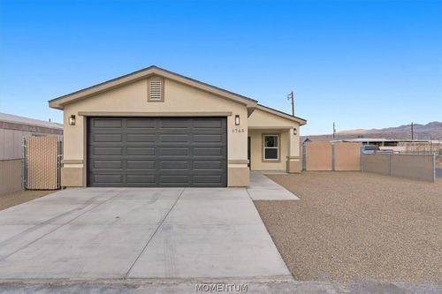1765 Hualapai Dr, Bullhead City, AZ, 86442-4934 | Card Image
