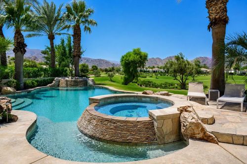 58365 Mijas, La Quinta, CA, 92253-8223 | Card Image