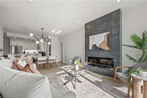 313-71 Wyndham St S, Guelph, ON, N1E0T7 | Card Image