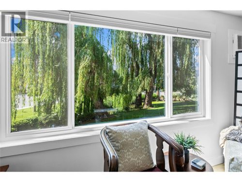 101-1170 Brookside Ave, Kelowna, BC, V1Y5T4 | Card Image