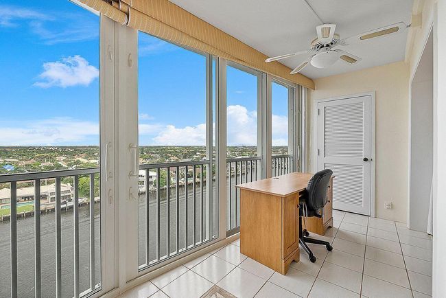 APT-1030D - 3310 S Ocean Blvd, Condo with 2 bedrooms, 2 bathrooms and null parking in Highland Beach FL | Image 12