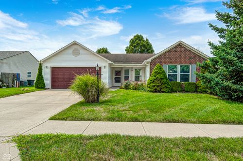 1707 Brookview Dr, Brownsburg, IN, 46112-2184 | Card Image