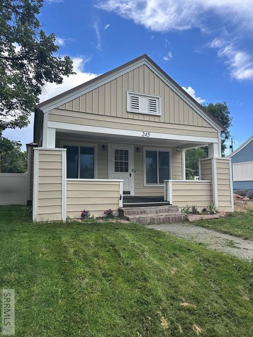 245 6th St, Idaho Falls, ID, 83401-4706 | Card Image