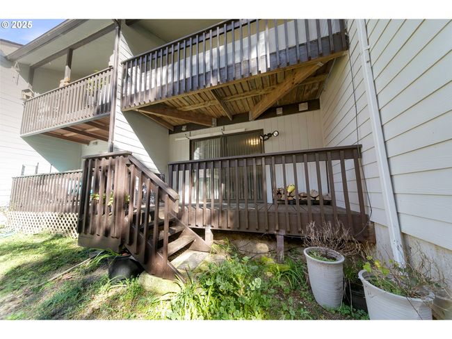 9 - 43605 State Highway 38, Condo with 2 bedrooms, 2 bathrooms and null parking in Reedsport OR | Image 25