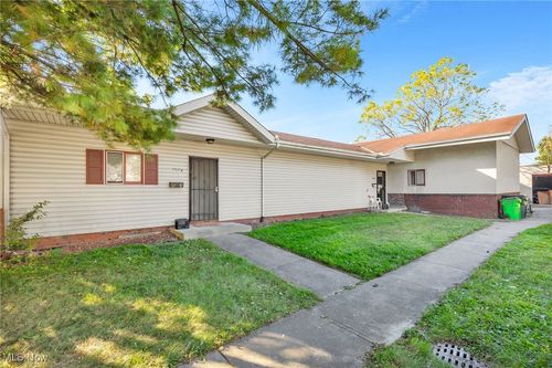 7511 Jeffries Ave, Cleveland, OH, 44105-6511 | Card Image