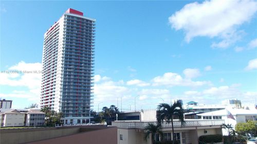 apt-607-1825 S Ocean Dr, Hallandale Beach, FL, 33009-4950 | Card Image