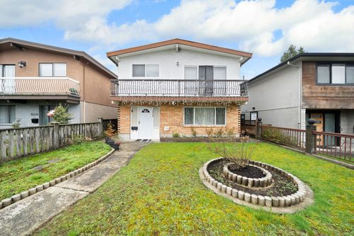 2540 E 24th Ave, Vancouver, BC, V5R1C9 | Card Image