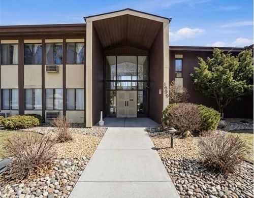 212-1699 Alcan Drive, MENASHA, WI, 54952 | Card Image