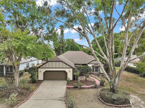 2635 Gables Dr, EUSTIS, FL, 32726-2051 | Card Image