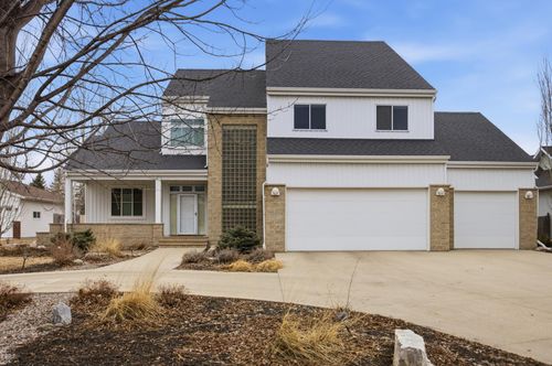 5027 Rose Creek Pkwy S, Fargo, ND, 58104-6848 | Card Image