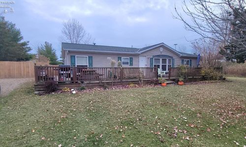 224 Melody Ln, Kelleys Island, OH, 43438-6564 | Card Image