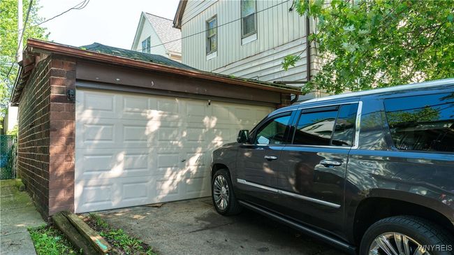 2009 Seneca St, Home with 7 bedrooms, 2 bathrooms and null parking in Buffalo NY | Image 42