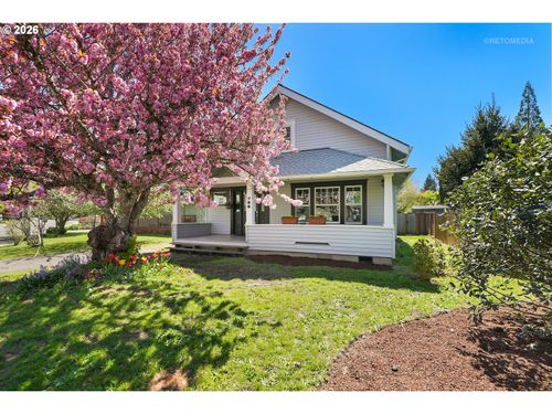 755 Nw Wallace Rd, McMinnville, OR, 97128 | Card Image