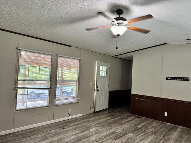 1101 Franklin Loop, House other with 3 bedrooms, 2 bathrooms and 1 parking in Clarkrange TN | Image 10