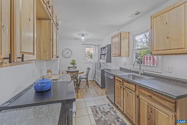 124 N Baker St, House other with 3 bedrooms, 1 bathrooms and null parking in CHARLOTTESVILLE VA | Image 10