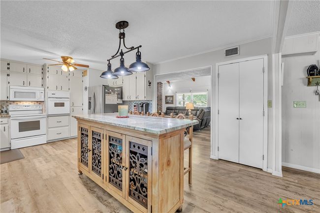 18481 Elm Creek Rd, House other with 3 bedrooms, 4 bathrooms and null parking in Moody TX | Image 31