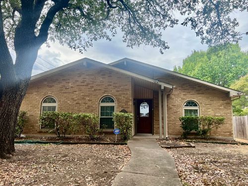 3925 Villa Downs Drive, Plano, TX, 75023 | Card Image