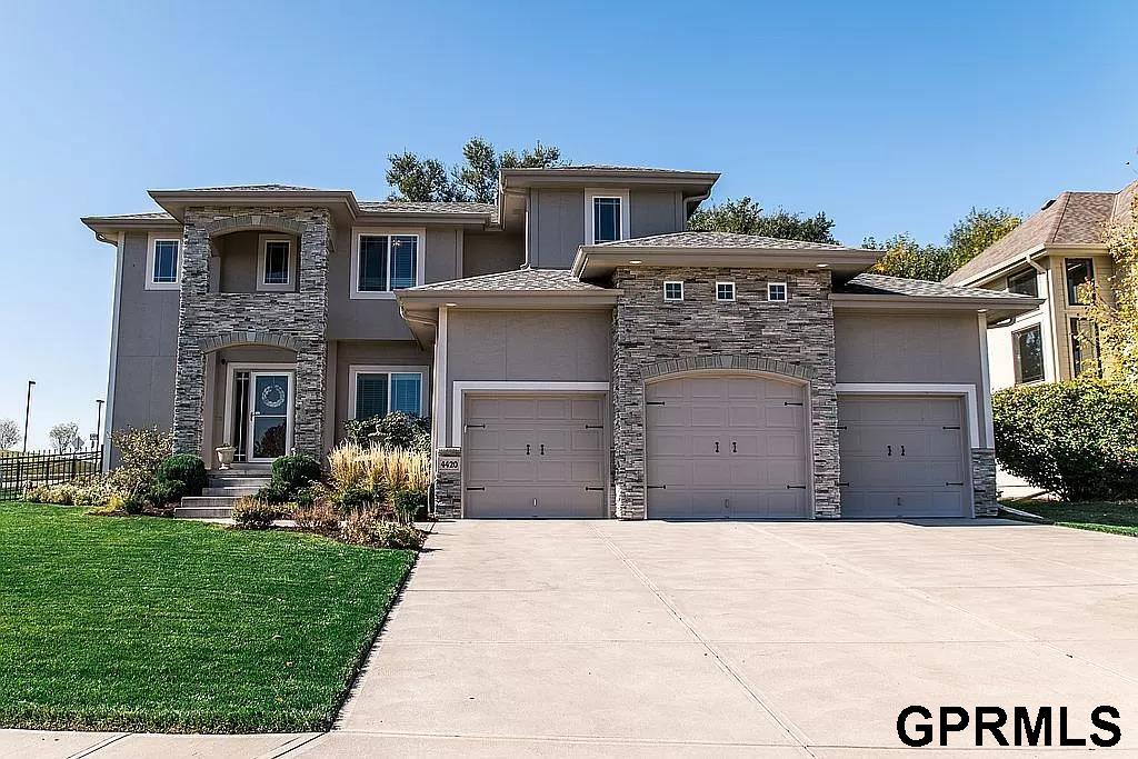 198th St, Omaha, NE 68135