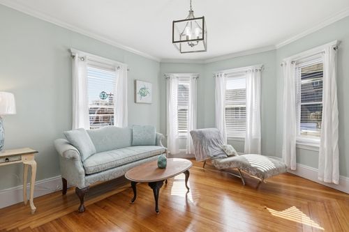 4-4 Valley Rd, Swampscott, MA, 01907-1733 | Card Image