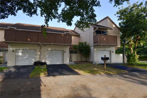 2-853 Nw 80th Terrace, Plantation, FL, 33324 | Card Image