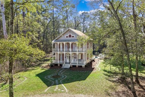 72419 Highway 59, Abita Springs, LA, 70420-3643 | Card Image
