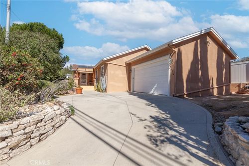 10424 Tujunga Canyon Blvd, Tujunga, CA, 91042-1824 | Card Image