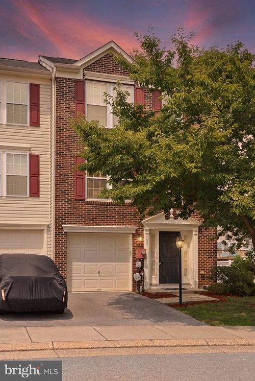 1239 Mare St, RANSON, WV, 25438-5723 | Card Image