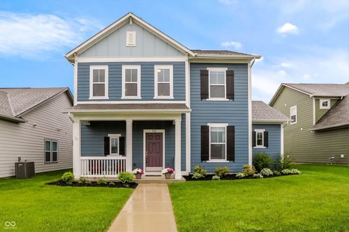 592 W Michigan St, Fortville, IN, 46040-1735 | Card Image