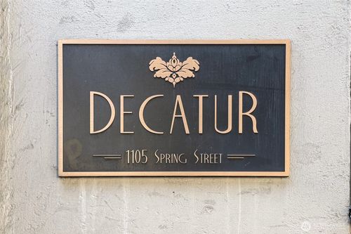 1203-1105 Spring St, Seattle, WA, 98104-3518 | Card Image