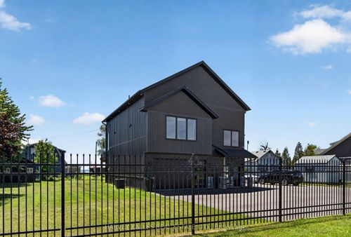 3184 Lakeshore Rd, Dunnville, ON, N1A2W8 | Card Image