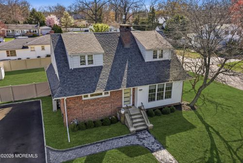 227 Chatham Ave, Oakhurst, NJ, 07755-1367 | Card Image