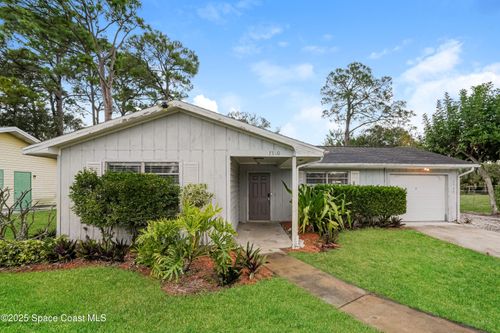 7500 Coquina Ave, Fort Pierce, FL, 34951-1133 | Card Image