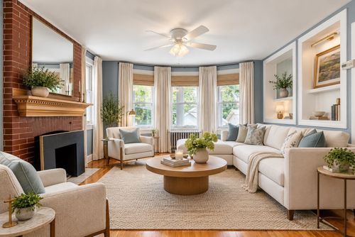 18 Kiely Rd, Dedham, MA, 02026-1608 | Card Image