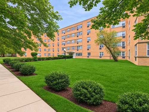 511-6161 N Hoyne Ave, Chicago, IL, 60659-4258 | Card Image
