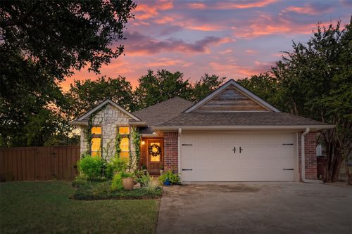700 Blanton Dr, Sherman, TX, 75092-5404 | Card Image